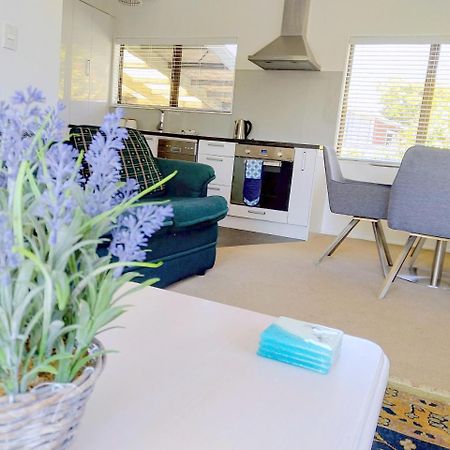 Bram'S Bach Villa Taupo Kültér fotó