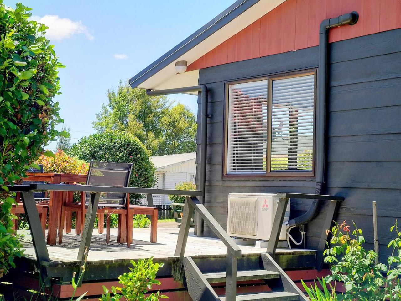 Bram'S Bach Villa Taupo Kültér fotó