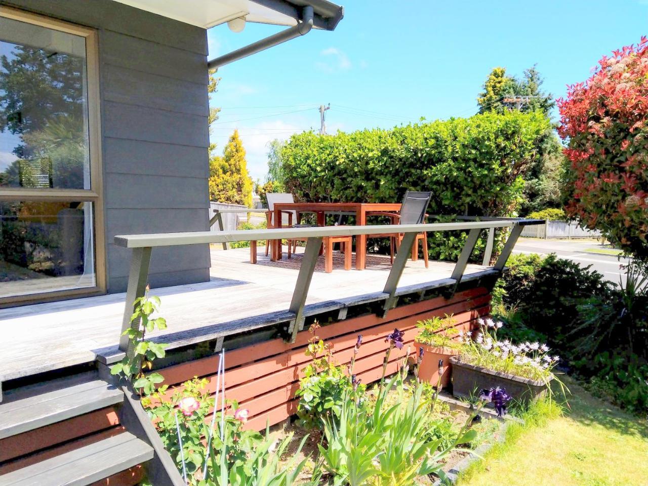 Bram'S Bach Villa Taupo Kültér fotó