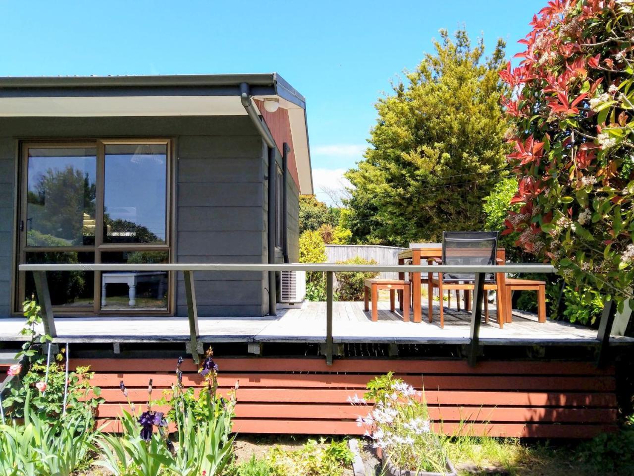 Bram'S Bach Villa Taupo Kültér fotó